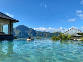Batur Green Hill and Hot Spring